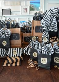 Gift Ideas For My Boyfriend S 40th Birthday 40 Presents For The 40th Birthday Girl Wired Flossin 40th Birthday Presents 40th Gifts 30th Birthday Presents