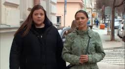 Jelikož je i maminka malého nathaniela, dává si pozor, jaké fotky na veřejnost vypustí. Tehotna Buresova Dostala Kosem Lambora Si Bere Jinou Aplausin Cz