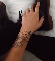 Pinterest Cosmicislander Rose Tattoos On Wrist Rose Tattoo Forearm Small Wrist Tattoos