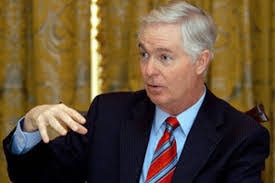 Mike Easley's Instagram, Twitter & Facebook