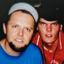 WHEN I WAS A FRY COOK 4 METALLICA I HAD A BAD TIME WITH LARS THE DRUMMER 👎  SO HE WOULD ALWAYS WASH MY FRIES DOWN WITH A 2LITER OF ORANGE CRUSH