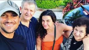 Peter Andre says racist thugs once pulled a knife and threatened to kill  him