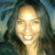 Candice Benjamin's Instagram, Twitter & Facebook