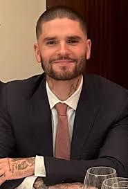 Chris Common's Instagram, Twitter & Facebook