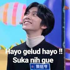  Pin By Jeon Somi On Random Meme Funny Memes Cartoon Jokes Kpop Memes