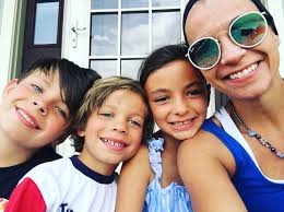 Fort Wayne Police to host hockey game to benefit officer's wife stricken  with cancer