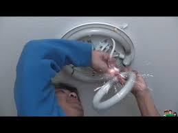 Round fluorescent ceiling light fixture. How To Change Circline Fluorescent Light Bulb Youtube