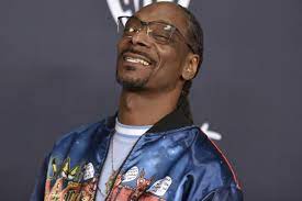 New album #iwannathankme out everywhere now. Snoop Dogg Wants To Bet Dana White 2 Million Jake Paul Wins Ben Askren Fight Bleacher Report Latest News Videos And Highlights