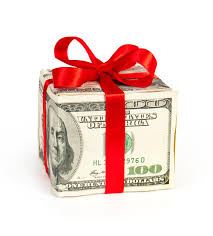 Giving cash as a gift can sometimes feel lame, but these creative money gift ideas will teach you how to make giving money a little bit more fun! 14 Creative Money Gift And Cash Gift Tutorials Tip Junkie