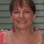 Heidi Droll's Instagram, Twitter & Facebook