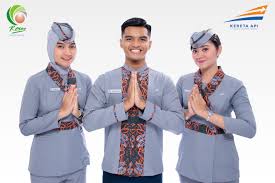 Kereta api kini memiliki pramugari dan pramugara bak di kabin pesawat. Rmu Home