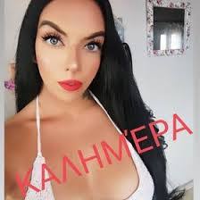 Aimee Curry's Instagram, Twitter & Facebook