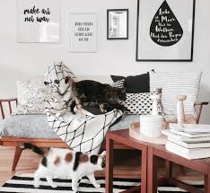 Edles leder oder weicher stoff: Bilder Aufhangen Die Richtige Anordnung Bilder Aufhangen Einrichten Und Wohnen Bilder