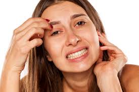 Dry Flaky Skin Dandruff Between Eyebrows Causes Home Remedies Treatment