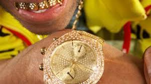 Scrub the gold piece with the toothbrush. How To Clean 10k Gold Grillz 10k Gold Grillz Gold Teeth Gold Grillz