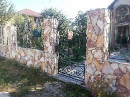 Tablouri de colectie | pentru mai multe detali sunați la nr de telefon 0730851880. Piatra Naturala Rock Face Piatra Muntii Apuseni