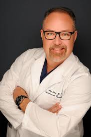 Alex Ferro's Instagram, Twitter & Facebook