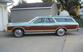 Old car brochures the country squire name spent quite a lengthy period as the top trim option on the galaxie wagon, with. Last Of The Breed 1977 Ford Country Squire Wagon Barn Finds