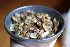 Recette De Poelee De Champignons De Paris