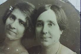 Katrina Massa's Instagram, Twitter & Facebook