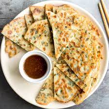Because there are so many variables when it comes to sourdough, feel free to experiment and see what works best for you. Savoury Chive Pancakes With Sourdough Starter Ahead Of Thyme