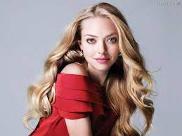 After 2004's mean girls, aged 19, she moved in mamma mia! Amanda Seyfried Les Miserables Wiki Fandom