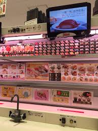 I have genki is hands down the best sushi restaurant in wilmington. Uobei Genki Sushi Lightning Fast Sushi In Japan Appetite For Japan