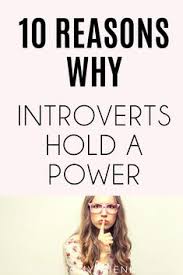 Tapi karena jebakan seseorang, membuat aliana menghabiskan satu malam dengan pria asing, satu malam yang membuatnya mengandung anak pria asing itu. Introvert Entrepreneurs