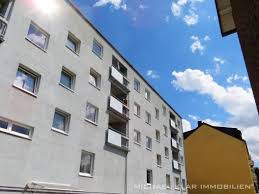 Wohnung mieten in düren, rheinl: 4 Zimmer Wohnung Balkon Duren 3328 Immobilienmakler Koln Michael Klar Immobilien Ivd