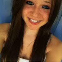 Celine Nicole Sayers (@CeliniieBeaniie)