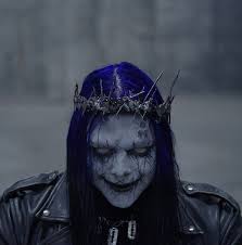 Tiffany Hahn (@tmhahn)