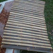 Berikut ini kreasi cara membuat pagar bambu untuk kebun yang bisa anda ikuti instruksinya bersama. Rumah Lebih Asri Dengan 10 Rekomendasi Tirai Bambu Dari Bp Guide