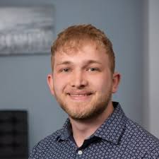 Excited to share that I've been accepted into the Raymond A. Mason School  of Business as a Finance major for Fall 2025!