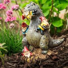Godzilla Et Zombie Des Nains De Jardin Pour Les Geeks Nain De Jardin Gnome De Jardin T Rex