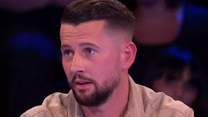 Deal Or No Deal viewers 'laughing with the Banker' as Welsh player gambles  it all