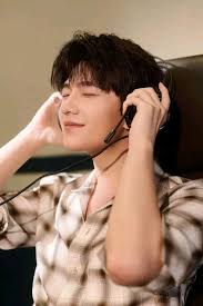 Honey ♥️ am thinking about you l have been sending you message and l don't  see you reply 😅 are you avoiding me please text me if you see this post my