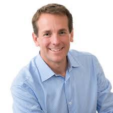 Eric Lebow's Instagram, Twitter & Facebook