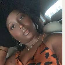 Bianca Clark (theBougieRebel)