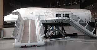 „uns war es wichtig, dass wir uns diese. Cabin Emergency Evacuation Trainer Ceet Tfc Construction Cabin Service Trainer