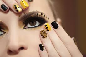 La decoración de uñas es una forma de embellecer las uñas de las manos y de los pies para lograr verte linda y hermosa. Top Cursos Gratis De Estetica De Unas 2020 En Un Clic
