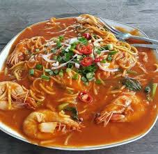 Caranya sama untuk cucur ini kita tambah tepung beras untuk mengeraskan dan tepung jagung untuk tidak menjadikan hasil gorengan yang terlalu keras tetapi jadikan ranggup. Salwa Mee Udang Teluk Kumbar Home Bayan Lepas Menu Prices Restaurant Reviews Facebook