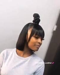 Pinterest Laashai 128149 Queencosmo Hairstyles Half Up Half Down Pricheski S Pleteniem Volos Korotkie Vyushiesya Volosy Pricheski Iz Raspushennyh Volos