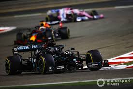 A hungaroring számára a versenyzők mellett mindig is a szurkolók voltak a. Igy Fest Pillanatnyilag Az F1 2021 Es Programja Bemutatok Tesztek Versenyek Frissitve