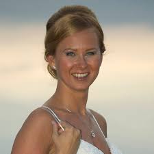 Contact & Feedback |