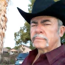 Falsos Amigos (2024)