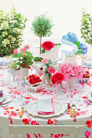 Shop over 1000 light up novelties & led party favors for every occasion. 25 Gorgeous Summer Table Decorations Summer Party Decorations