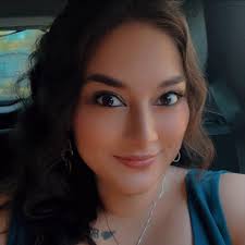 Kristina De La Garza (@kristina.delagarza)