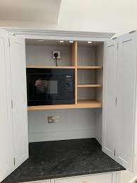 John Lewis Of Hungerford Shaker Concertina Kitchen Cupboard Ebay Kitchen Cupboards Kitchen Rack Cupboard