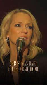 Je voulais la faire en duo avec Elvis mais il n'était pas disponible. Un  paquet-cadeau sera tiré le 25 décembre parmi toutes les personnes ayant  interagi avec le calendrier de l'Avent du