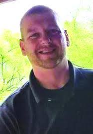 Leon Ritter's Instagram, Twitter & Facebook